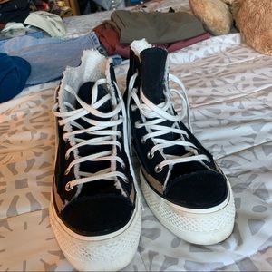 Fleece lined platform converse